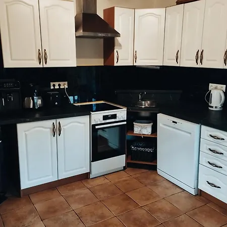 Dom wakacyjny Loo Puhkemaja Saaremaal *