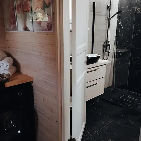 Loo Puhkemaja Saaremaal *