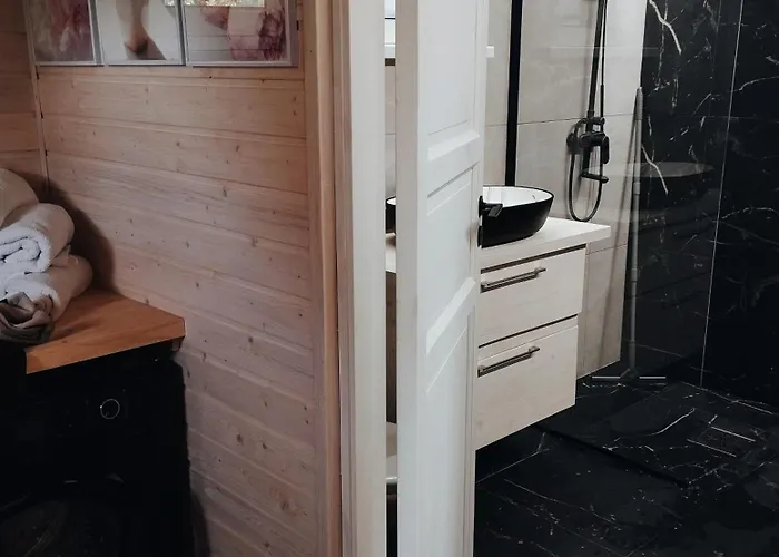 Loo Puhkemaja Saaremaal *